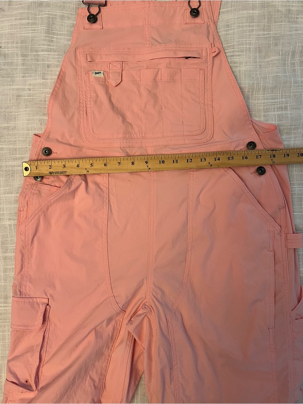 Duluth Trading Co Women’s Light Pink Overall Shorts - Picture 6 of 6